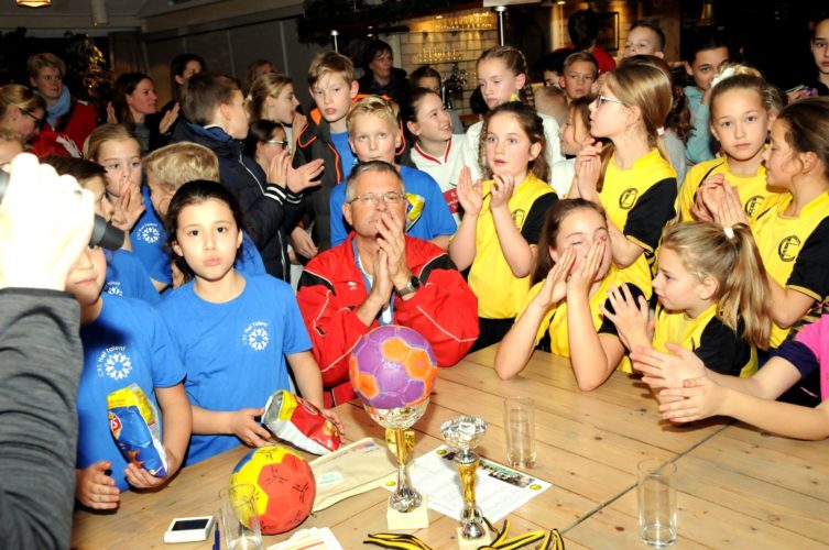 DIOS_SCHOOLHANDBAL_2017_23