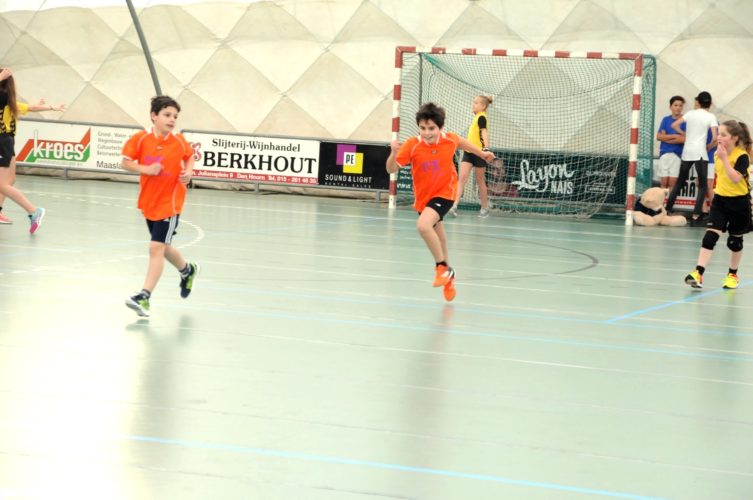 DIOS_SCHOOLHANDBAL_2017_83